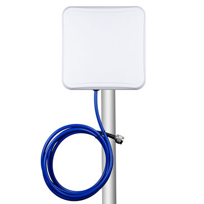 2400-2500MHz/5150-5850MHZ 13/15dBi Μία διεπαφή διπλής συχνότητας κατευθυνόμενη κεραία επίπεδη κεραία 2.4/5.8GHz διπλή συχνότητα κατευθυνόμενη κεραία κεραία πιστοποίησης ασφάλειας άνθρακα
